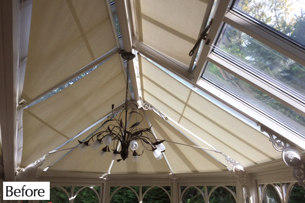 Old Roller Roof Blinds With Large Gaps