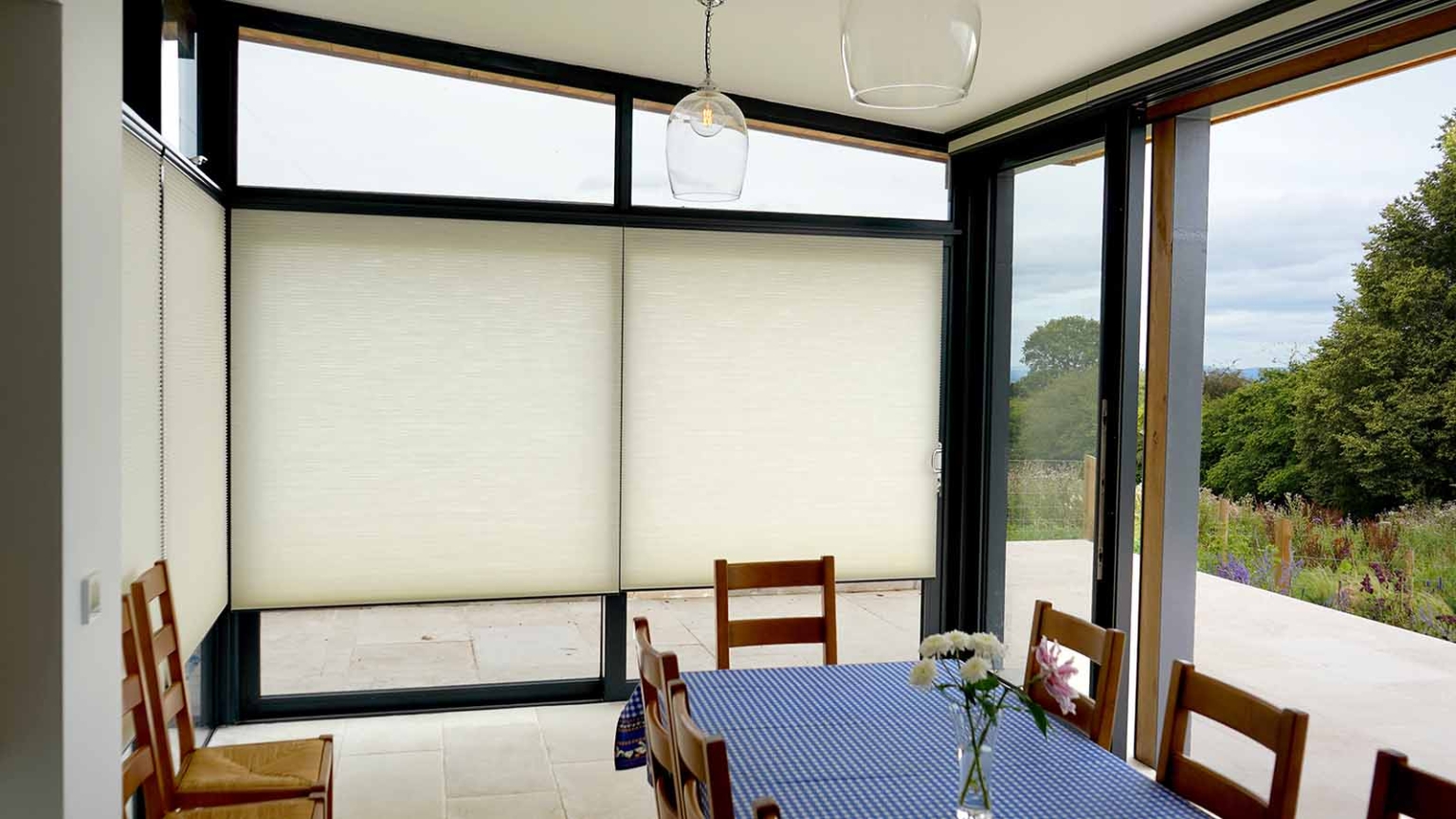 Conservatory-Window-Blinds02