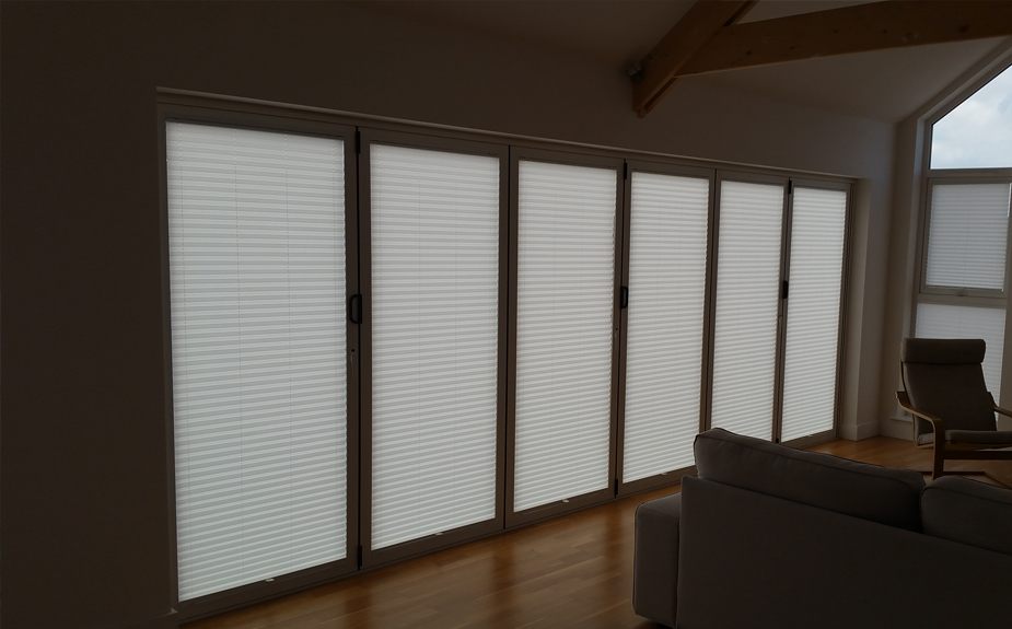 Folding doors duette blinds - privacy