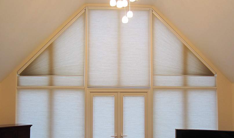 Shaped Pleated Gable Blinds